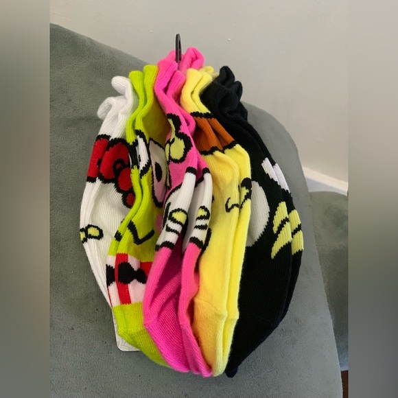 Hello Kitty and Friends 5 pack socks - Picture 4 of 4